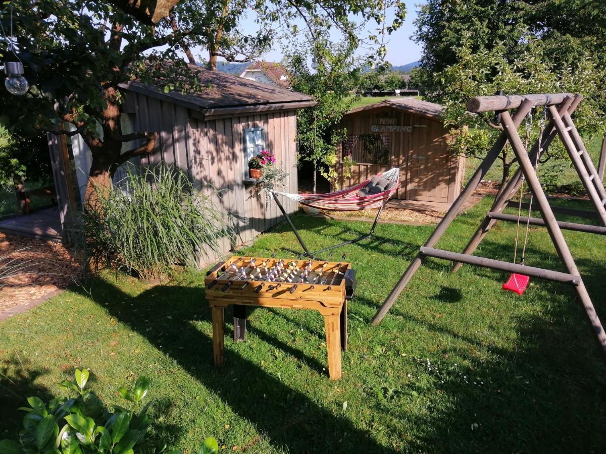 Вилла Glamping With A View Смледник Экстерьер фото