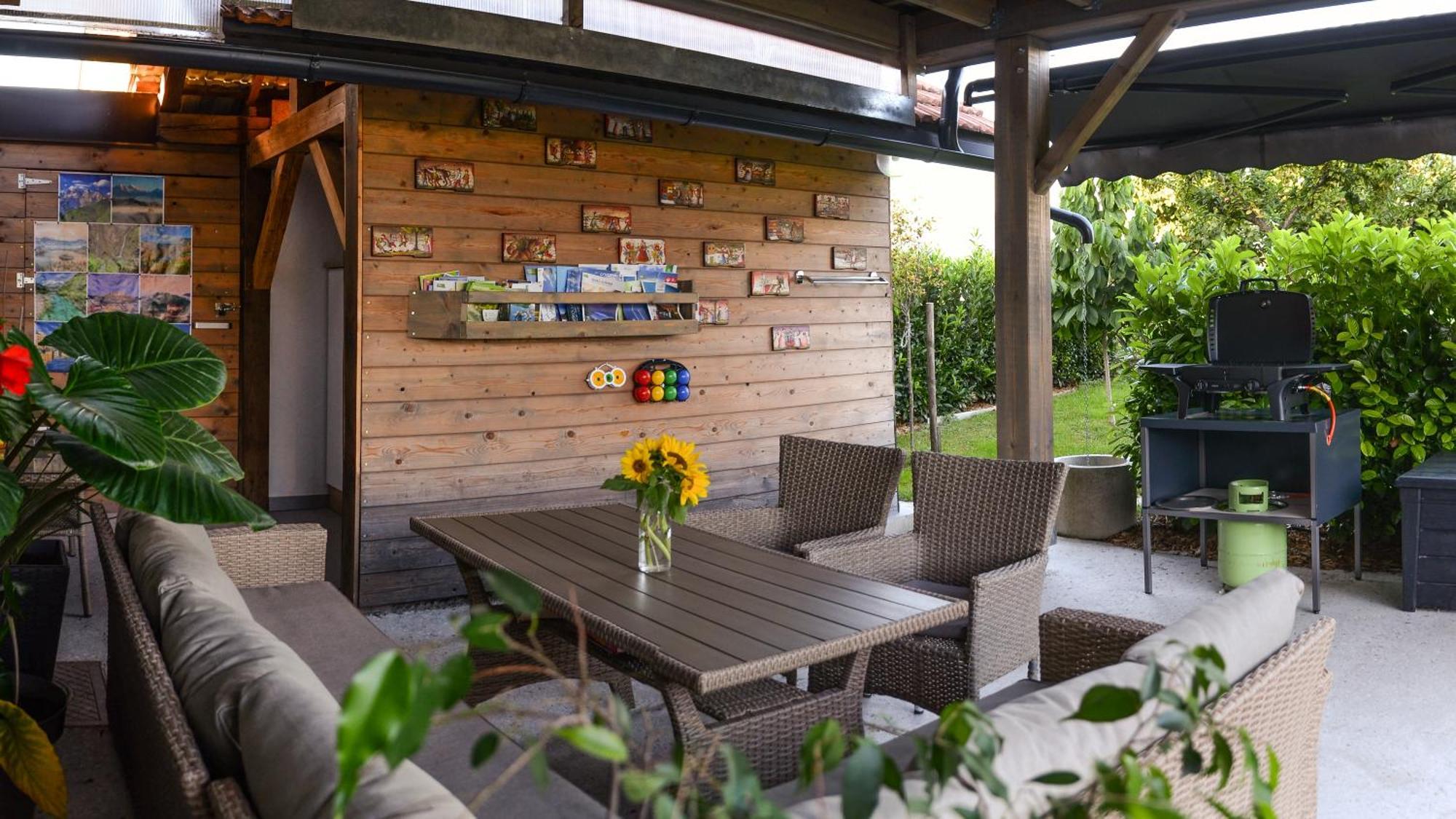 Вилла Glamping With A View Смледник Экстерьер фото